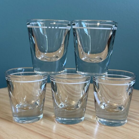 5 Vintage Libbey Shot Glasses Pour Line Heavy Clear - Picture 3 of 9